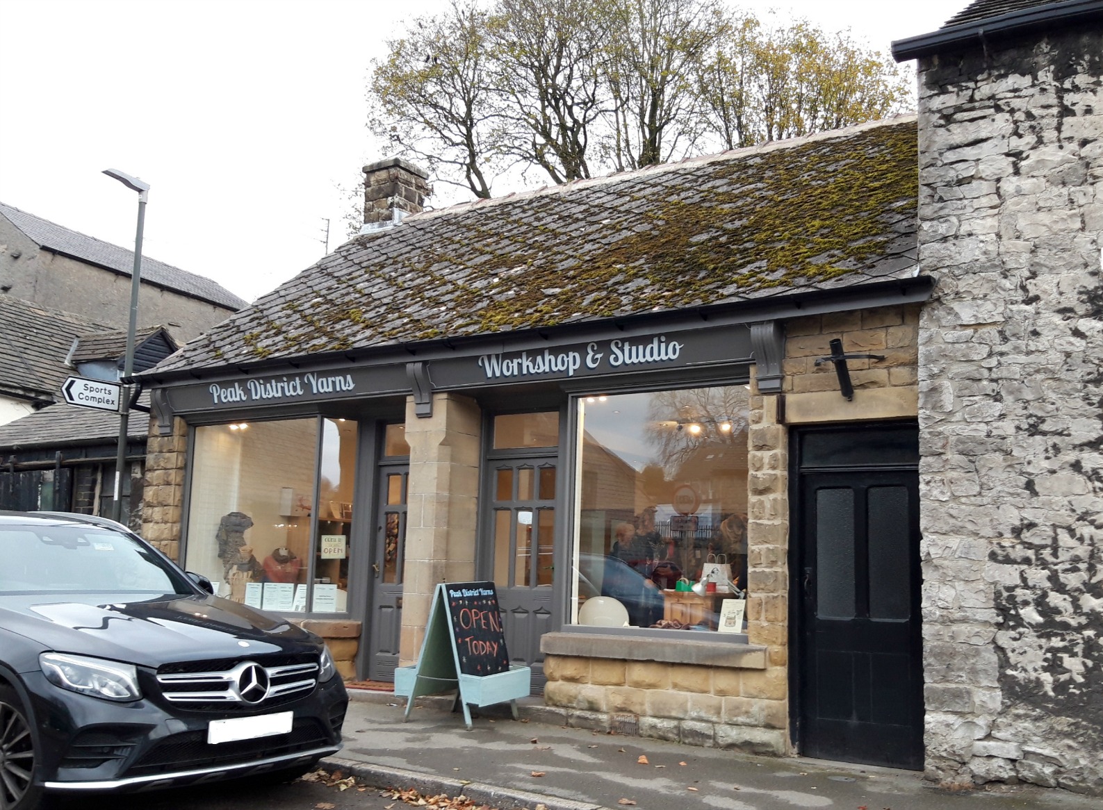 Peak District Yarns visit Winwick Mum