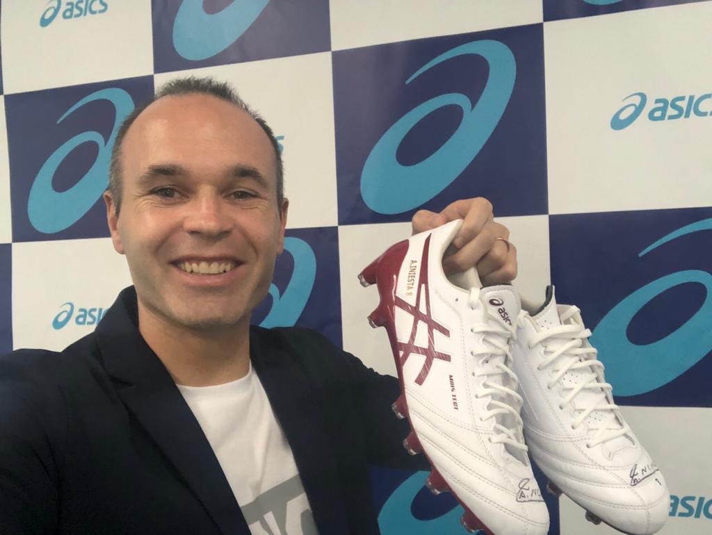 Andres Iniesta Joins Asics - Footy