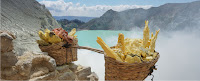 ijen_crater ijen_crater