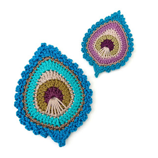crochet peacock feather Java thecuriocraftsroom etsy ravelry