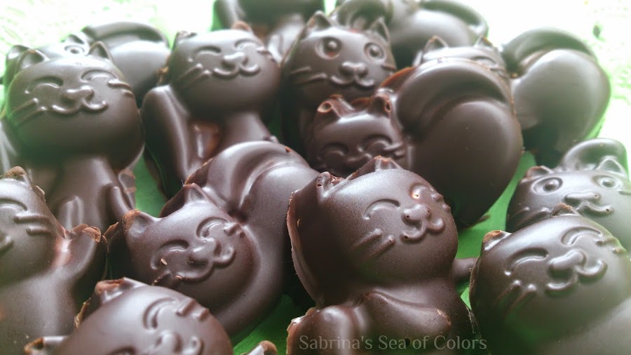 Bombones de nutella con forma de gatos