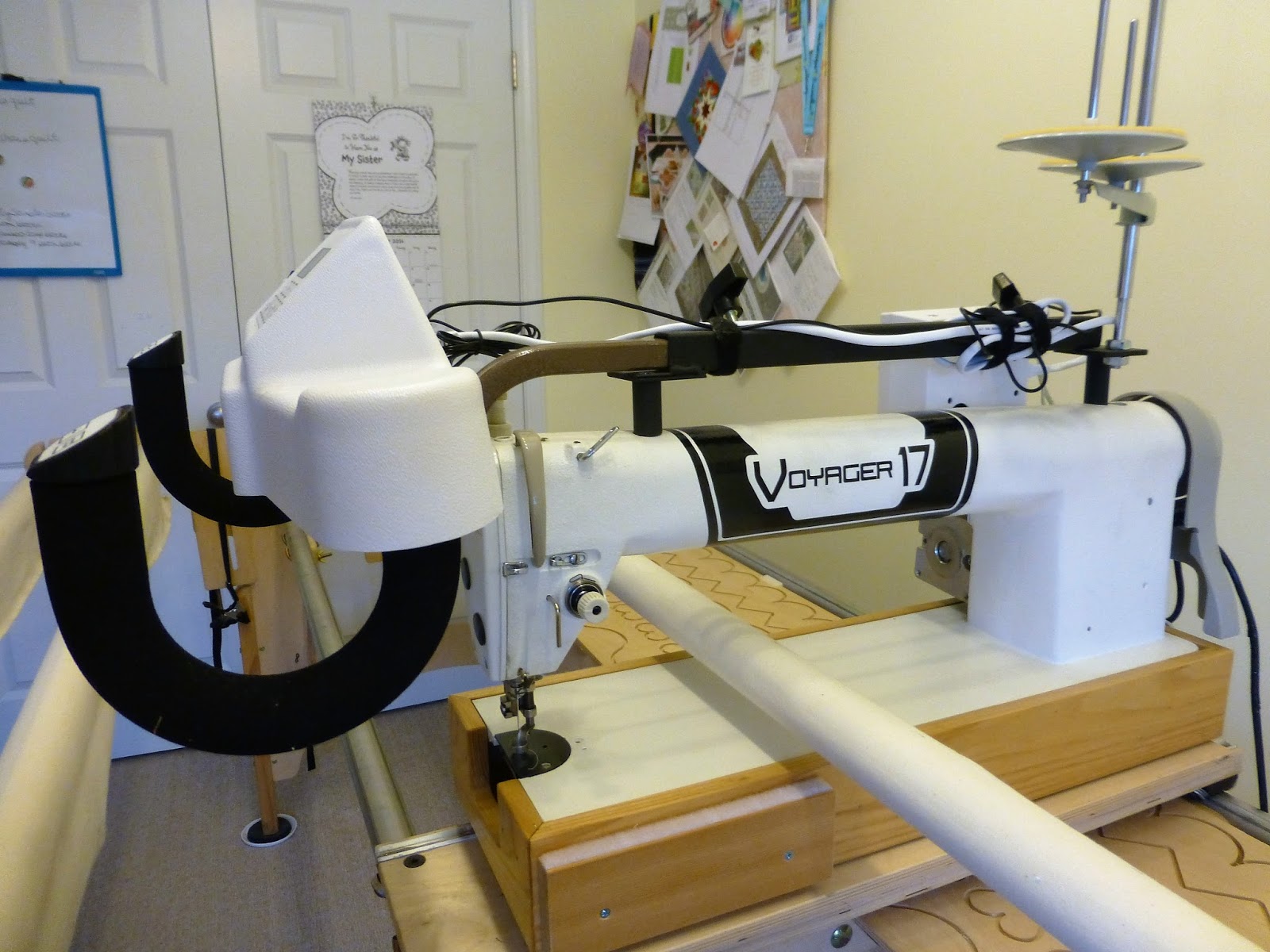 Crayon Box Quilt Studio Voyager 17 with Dekked Out Quilting upgrade