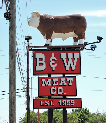 CATTLE SIGN B & W MEAT CO BUTCHER SHOP ON N. SHEPHERD CATTLE SIGN B & W MEAT CO BUTCHER SHOP ON N. SHEPHERD