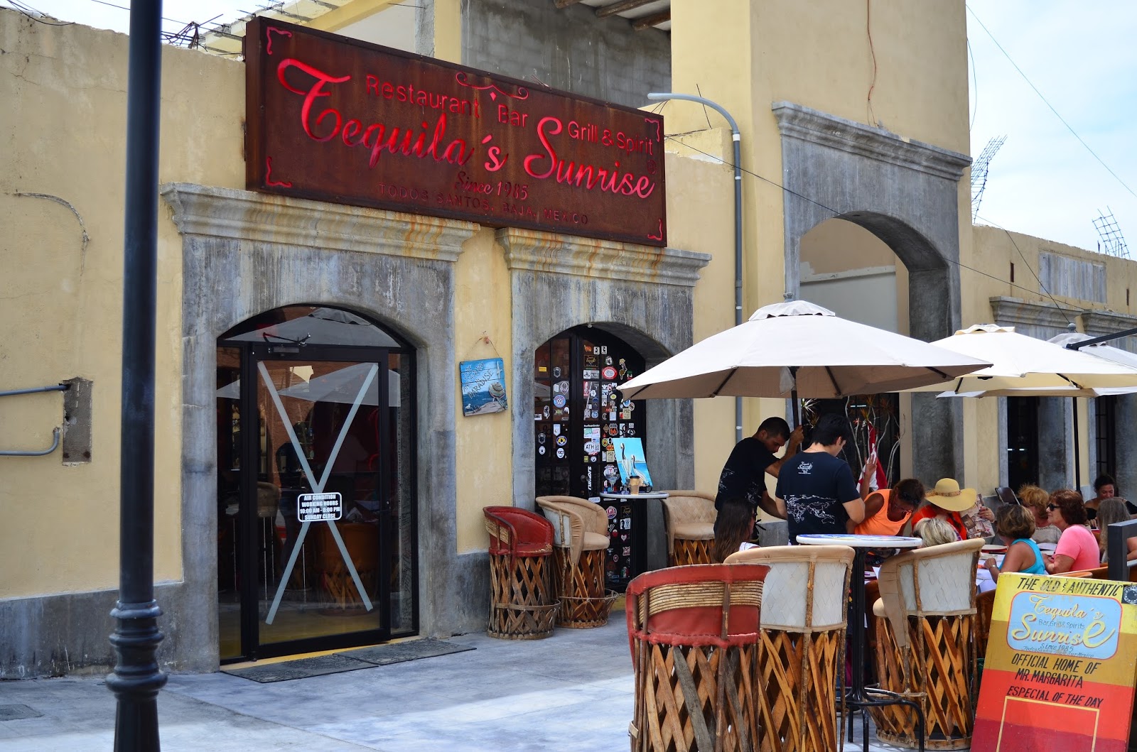 Hedofoodia Tequila's Sunrise Bar & Grill, Todos Santos