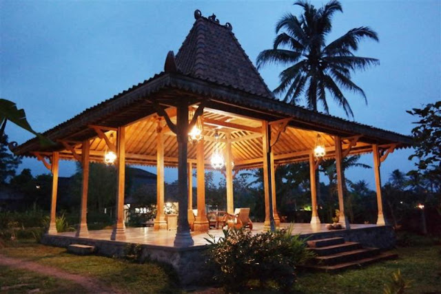 rumah joglo