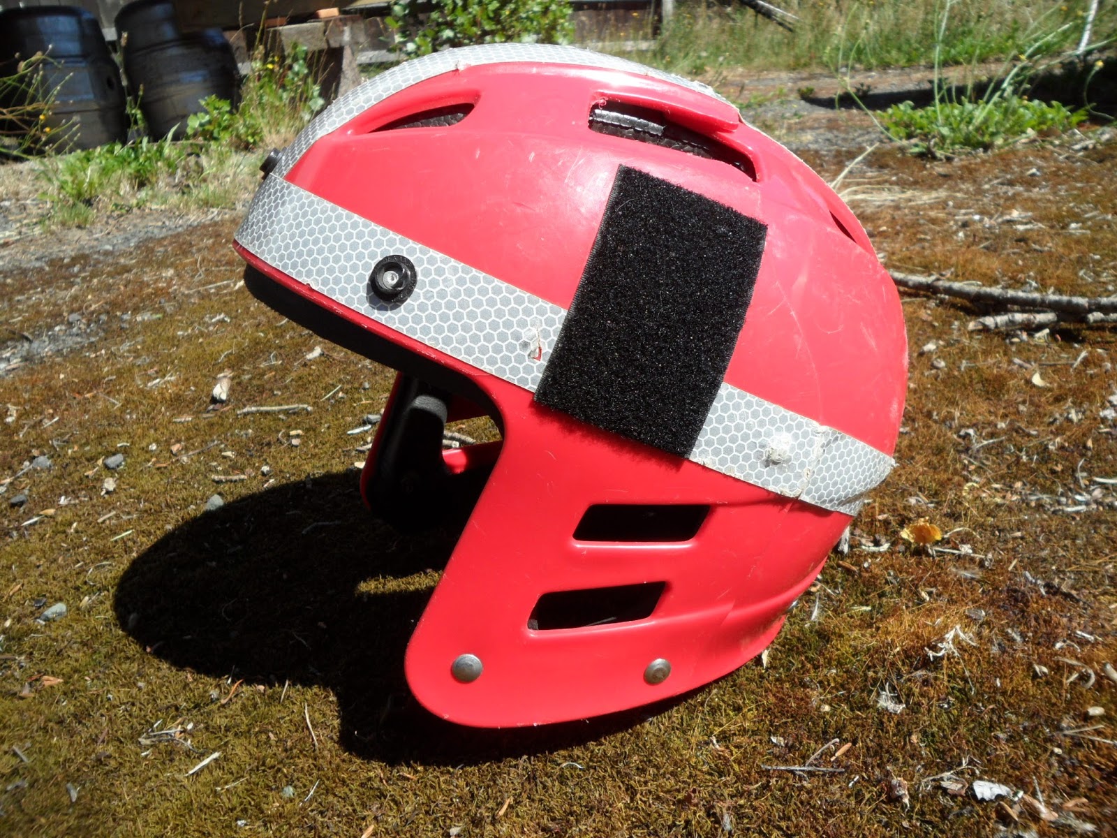 Four Bees U.S. Coast Guard Rescue Helmet, Cascade circa 1990's, USCG