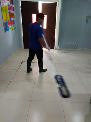 jasa cleaning service madiun ngepel lantai
