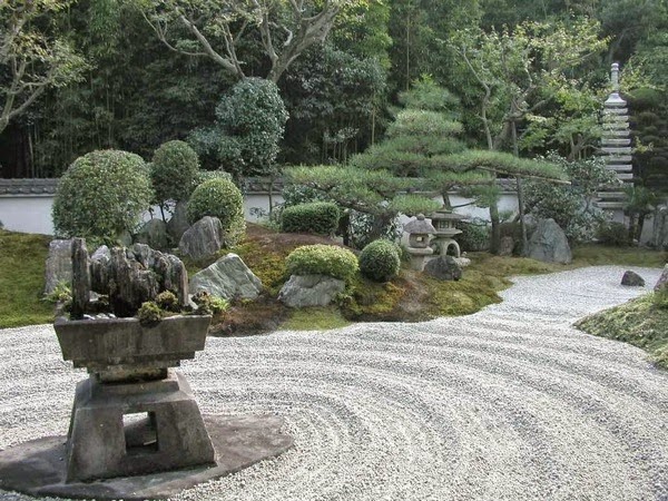 Placing stones in Zen garden design