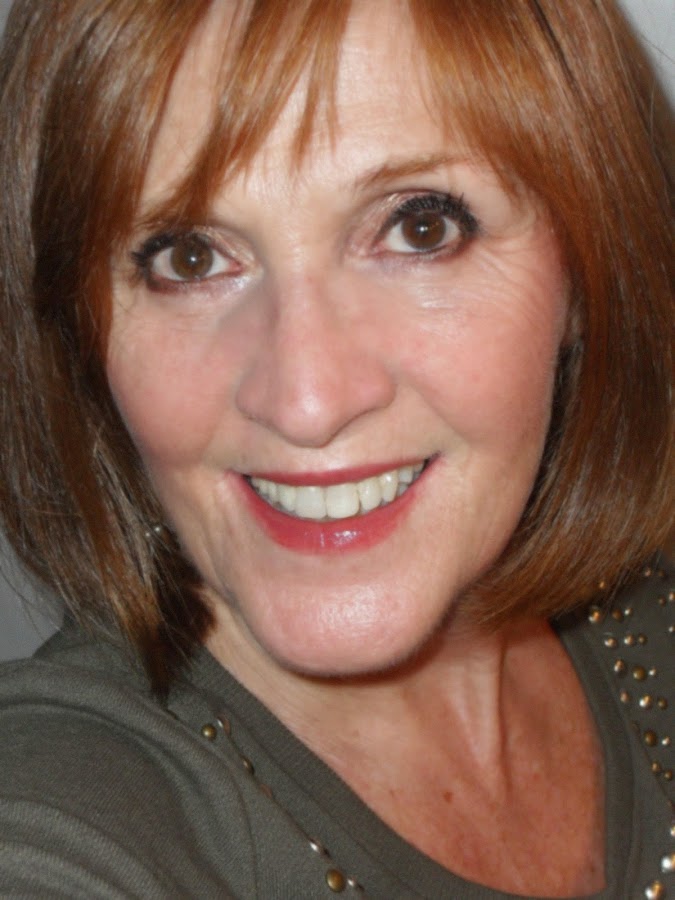 Imagen look By the face