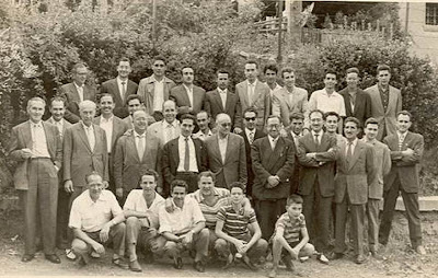 La Pobla de Lillet - 24 de Julio de 1959 – Patio del Casal Catòlic – Jugadores, organizadores y simpatizantes