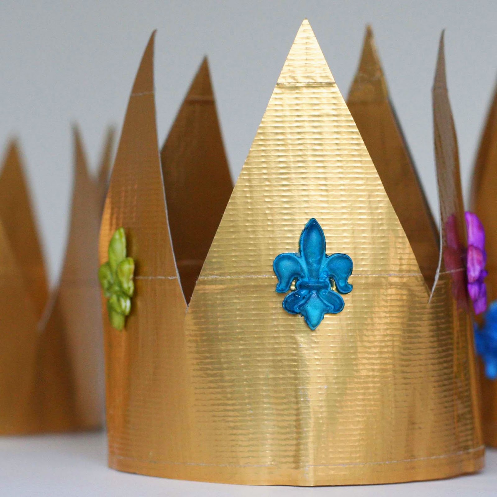 father s day king for a day duct tape crown