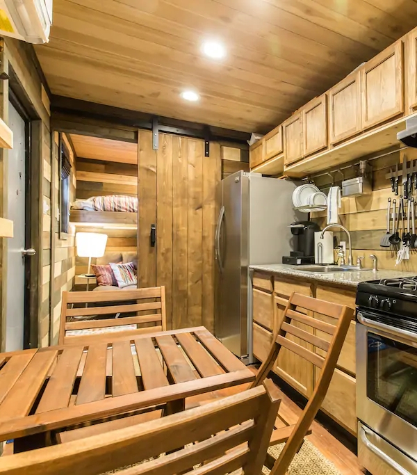 Shipping Container Homes & Buildings 2 Bedrooms 40 ft Cozy Wood Interior Design Shipping Shipping Container Homes & Buildings 2 Bedrooms 40 ft Cozy Wood Interior Design Shipping