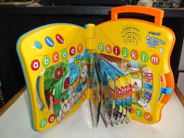 Preloved ToysWorld TheTotToys: VTech Alphabet Phonics Book