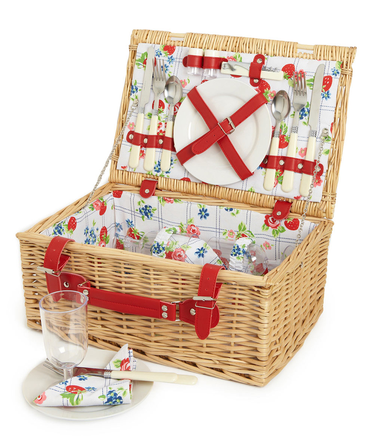 BlanketStitch Picnic baskets Summer is here (hopefully)