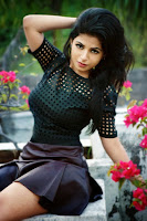 Actress Iswarya Menon Hot Photo TollywoodBlog.com