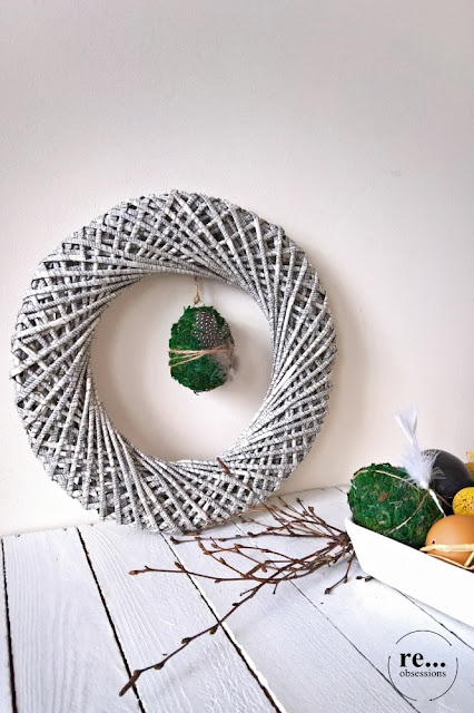 wreath, paper weaving, wicker paper, recycle, upcycle, easter decor, eco, minimalism, wianek, papierowa wiklina, Wielkanoc