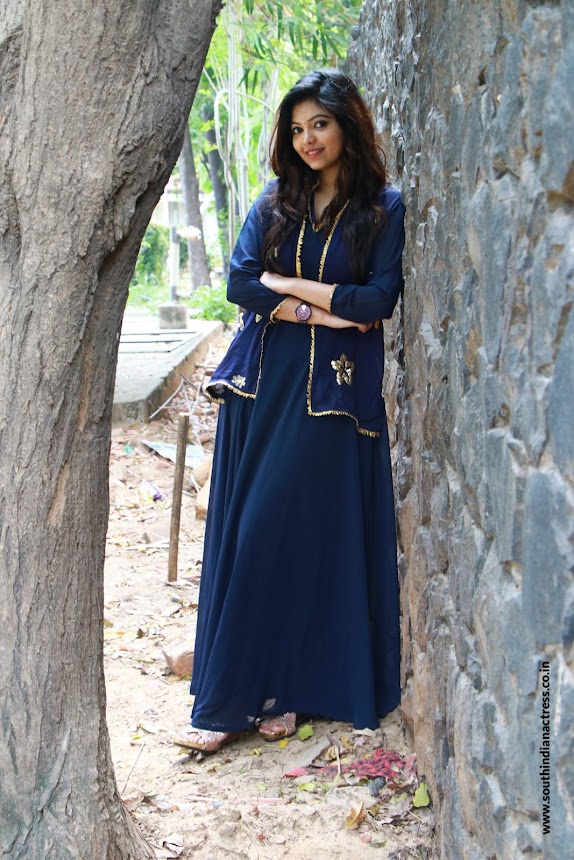 Athulya Ravi photos at Mannar Vagaiyara audio launch