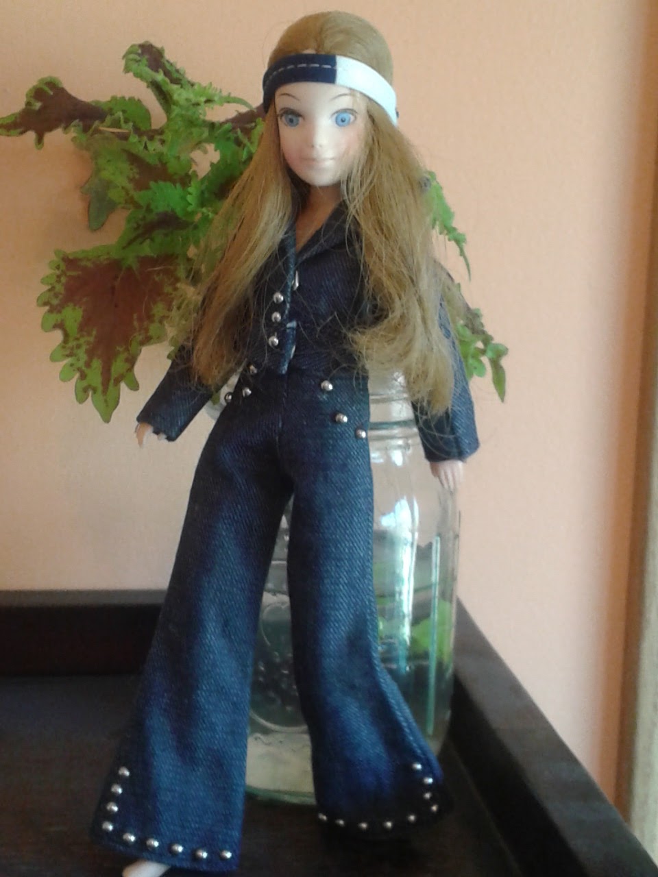 Dawn DollsPippa Vintage Dolls World of Love Doll in Rockin' Jeans