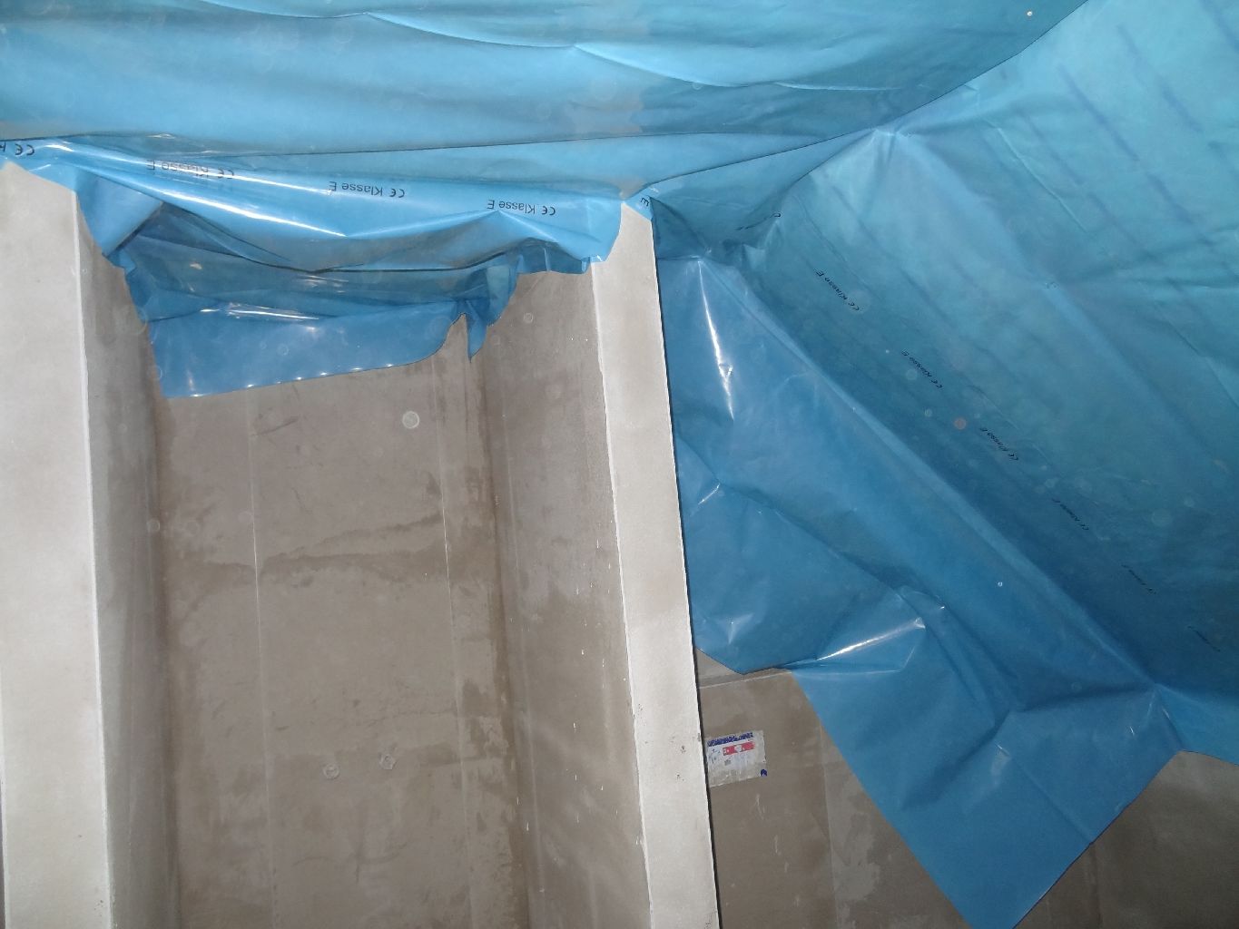 ...unser Haus entsteht: Dachdämmung Teil 2