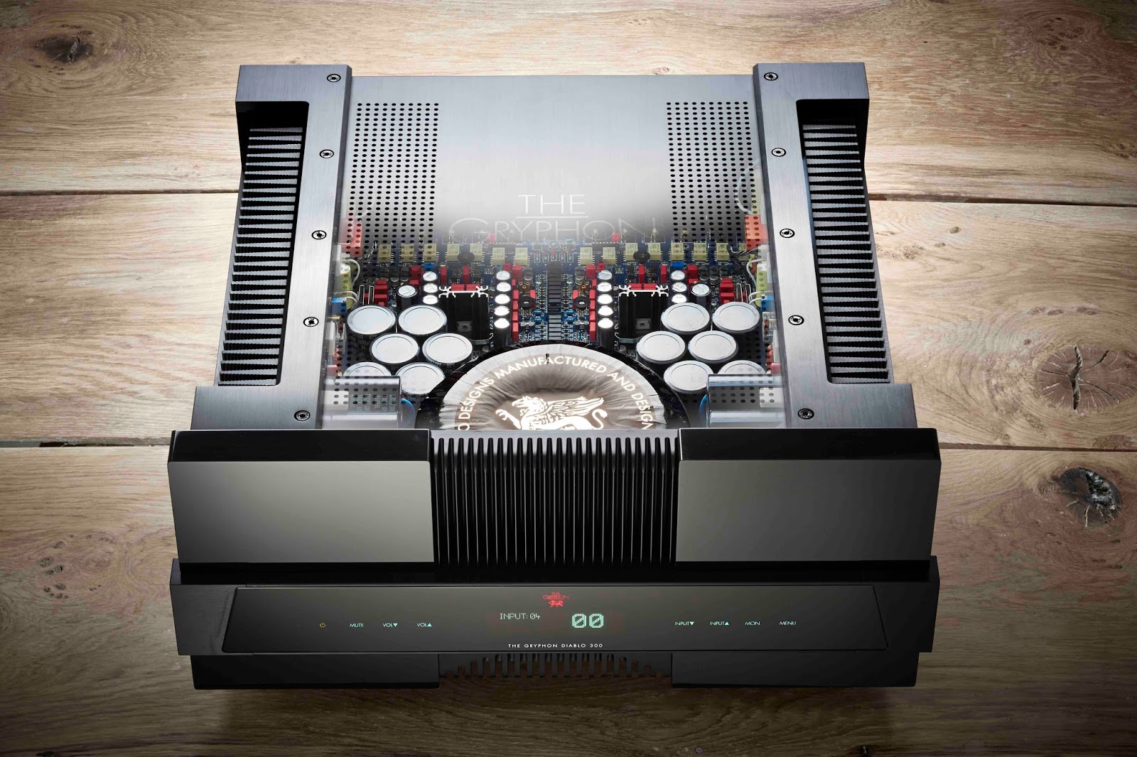 Mono and Stereo HighEnd Audio Magazine Gryphon Diablo 300 integrated