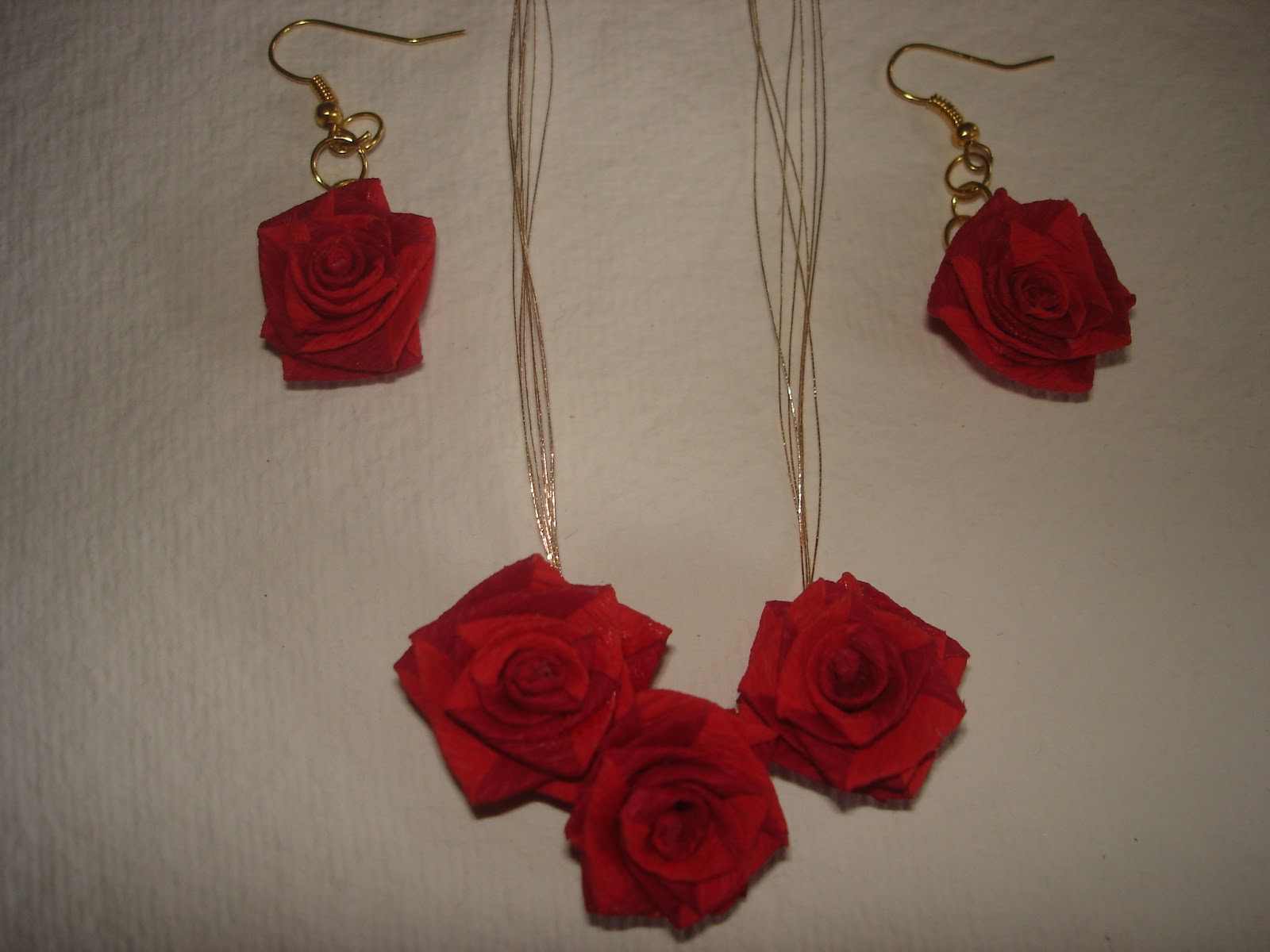 PAPER JEWELERY Paper Jewellery Designs