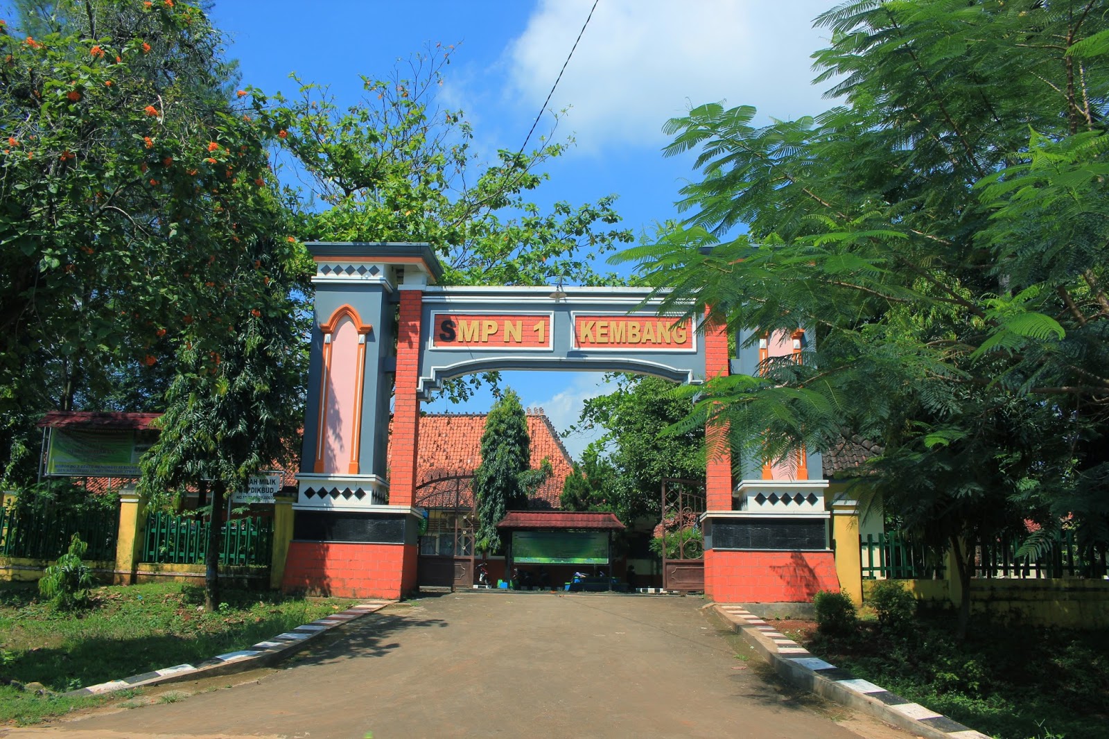 SMP Negeri 1 Kembang Raih Predikat Sekolah Adiwiyata Tingkat Provinsi