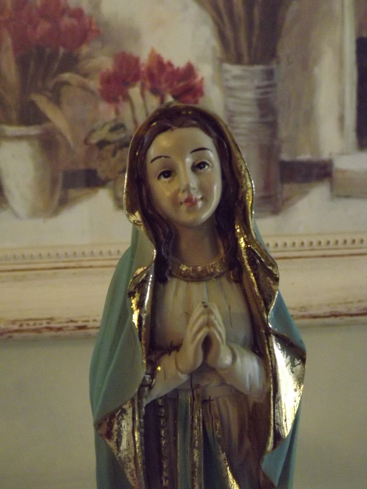 Un vergel en la ciudad Mi virgen de Lourdes...