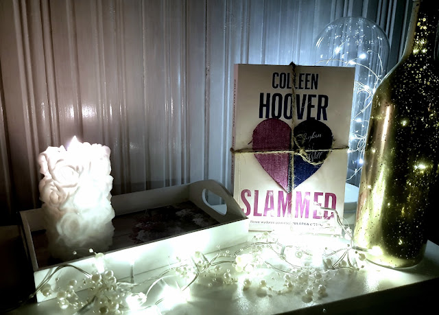 Colleen Hoover - "Slammed"