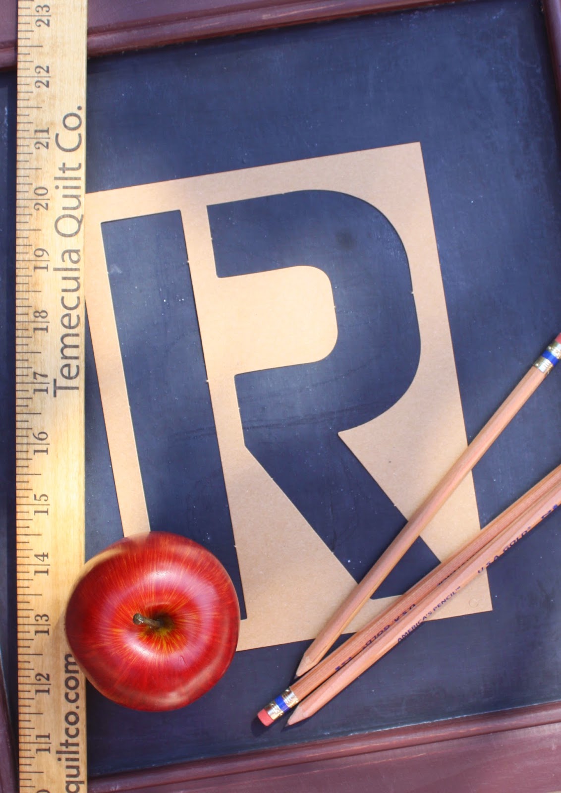 temecula-quilt-company-little-letters-r