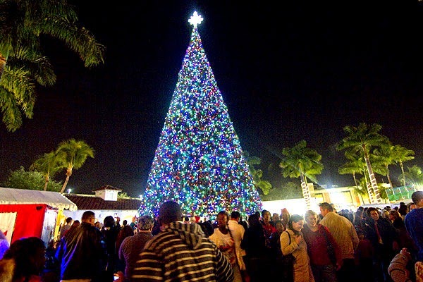 More tips for decorating the Christmas tree in 2015