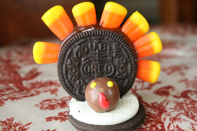Recipe Shoebox: Cooking with Kids (Thanksgiving): Oreo Turkey Treats