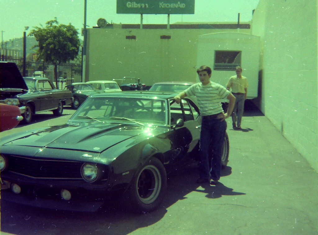 ///KarzNshit/// Aloha Bobby and Rose Camaros