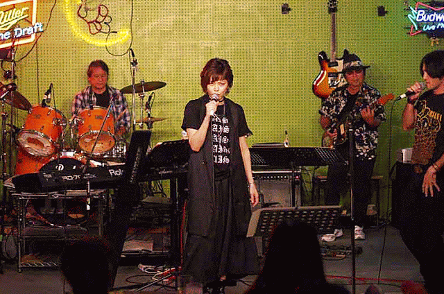 Aki Yokoyama at a Live House