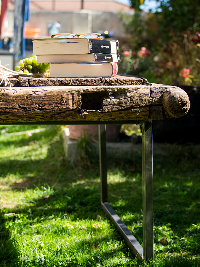 de-puerta-antigua-a-mesa