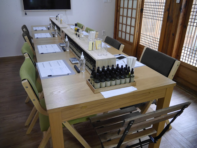 2017,summer 走吧帶媽姊去首爾玩：男女通殺 北村韓屋AROMIND調香水體驗