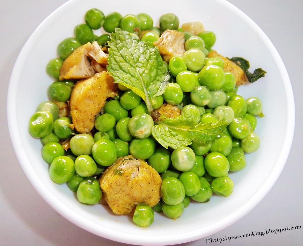 TIPS FOR DELICIOUS AND HEALTHY COOKING Buttered Peas With Chicken Chunks