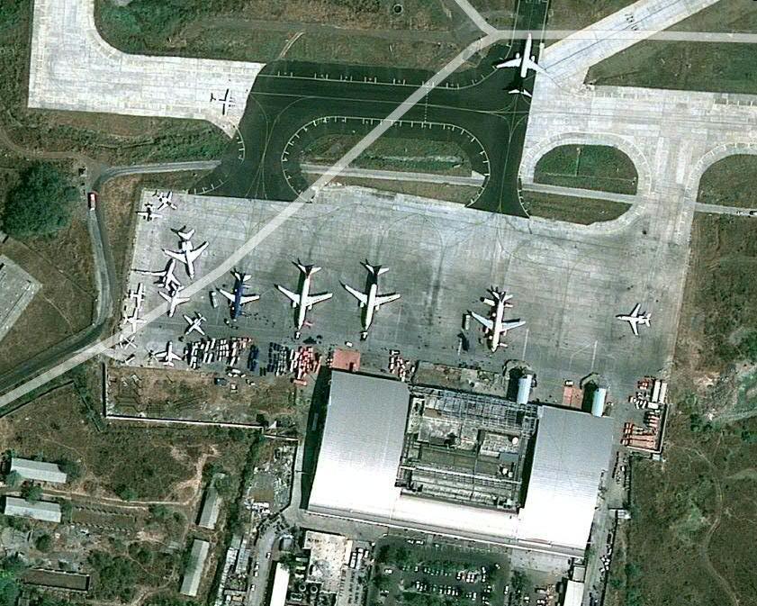 Earth Wayfarer Pune Airport