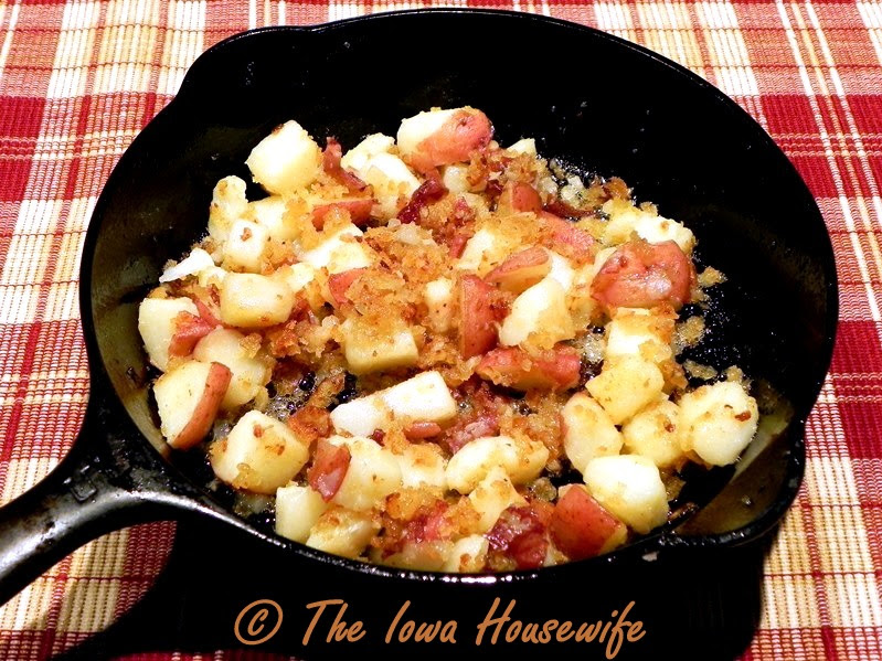 The Iowa Housewife Sautéed Potatoes with Bread Crumbs