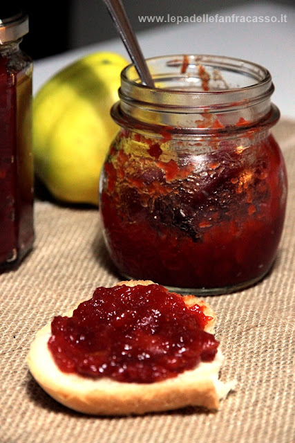 fare la marmellata di mele cotogne