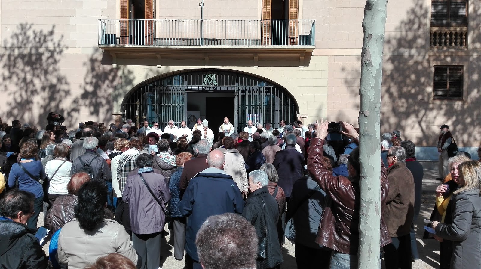 Peregrinació de Sant Feliu de Llobregat (9-4-2016)