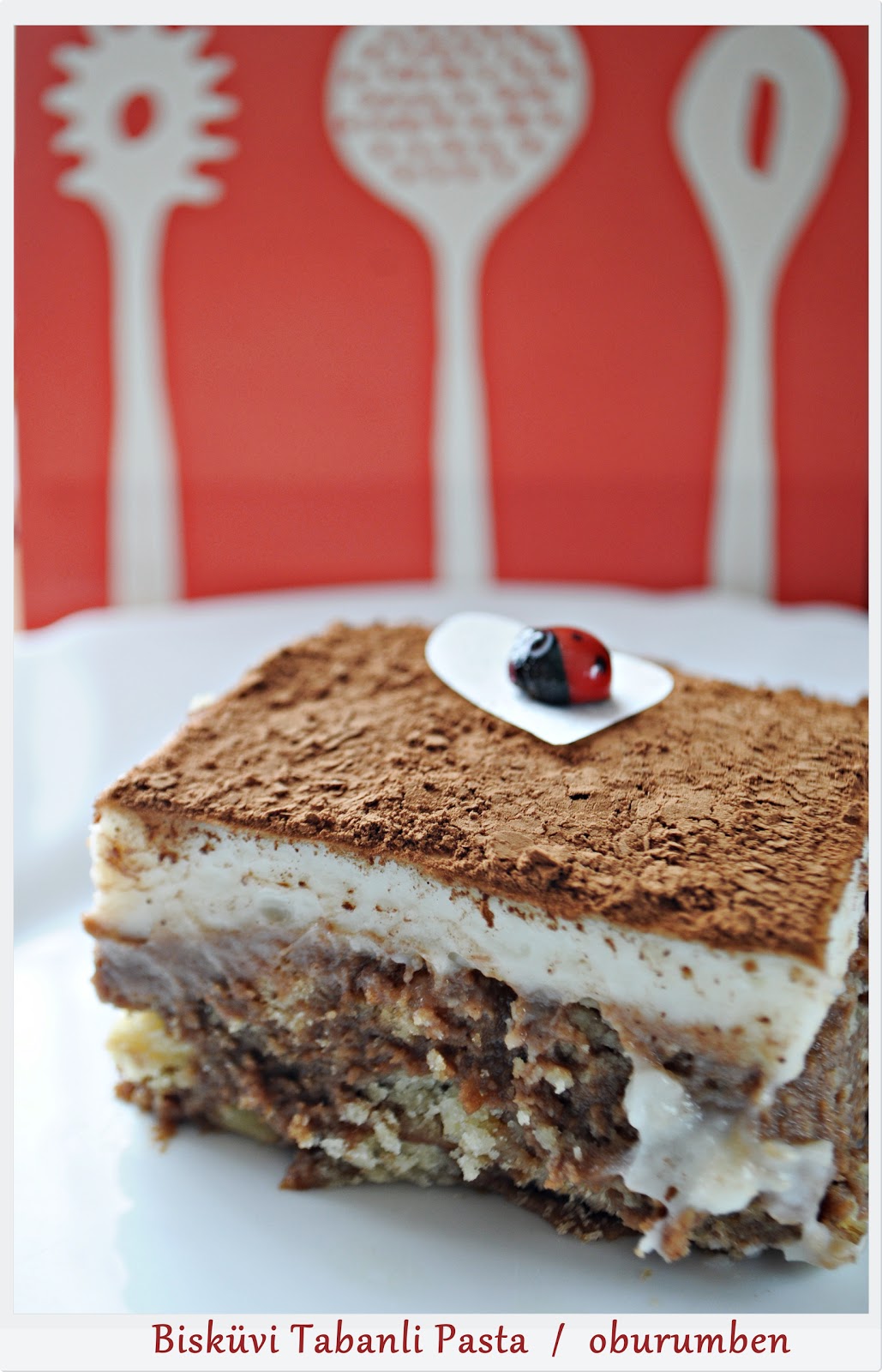 Oburumben Bisküvi Tabanlı Pasta