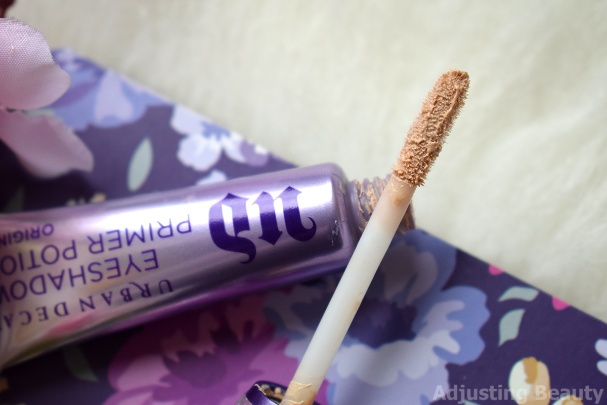 Urban Decay Eyeshadow Primer Potion Original vs. Etude House Proof 10 Eye Primer Adjusting Beauty