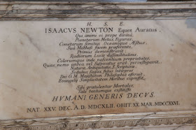 Sir Isaac Newton’s memorial above his grave. Photos by http://www.westminster-abbey.org/visit-us/picture-gallery
