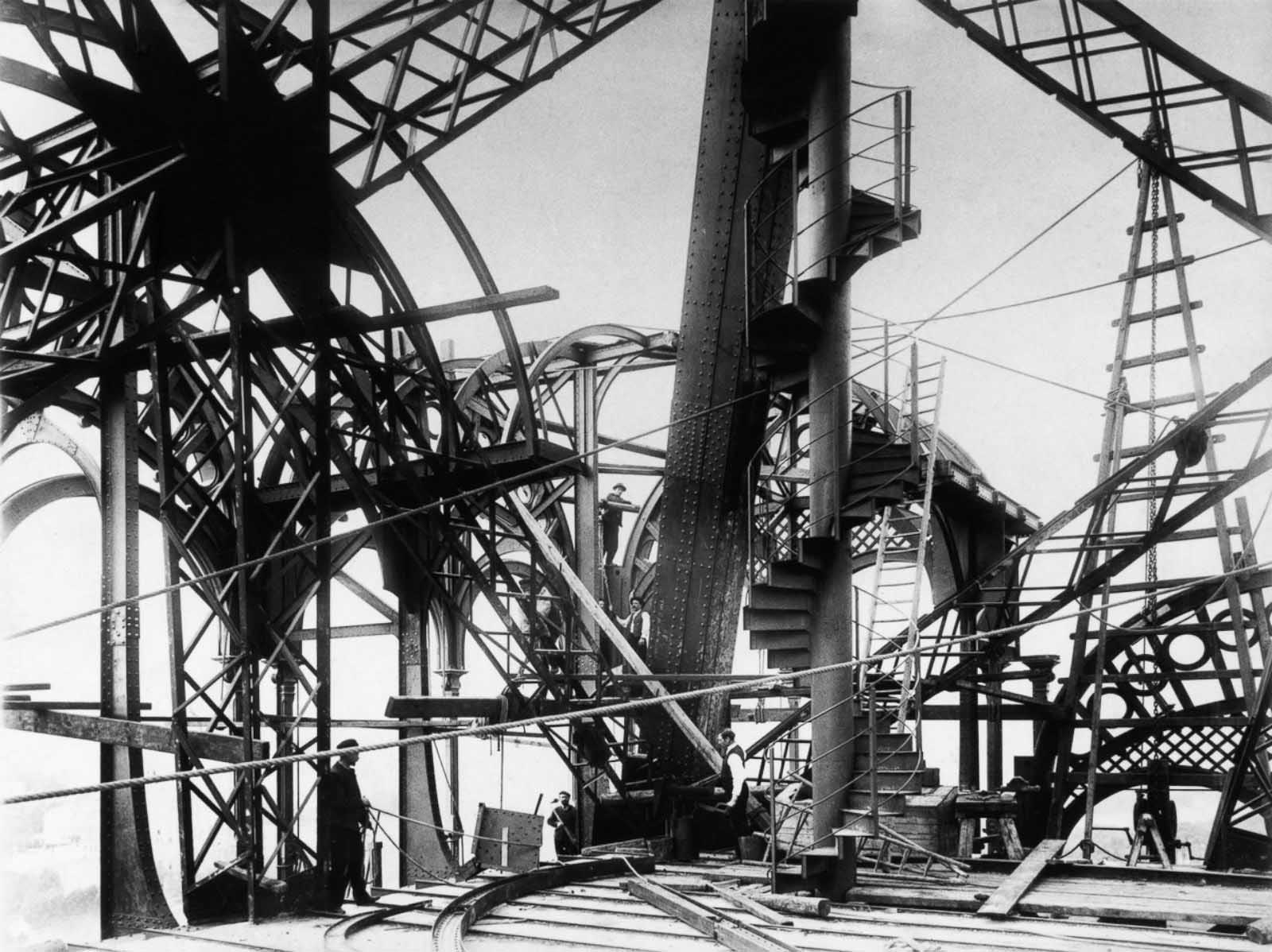Because of Eiffel's safety precautions, including the use of movable stagings, guard-rails and screens, only one person died during construction.