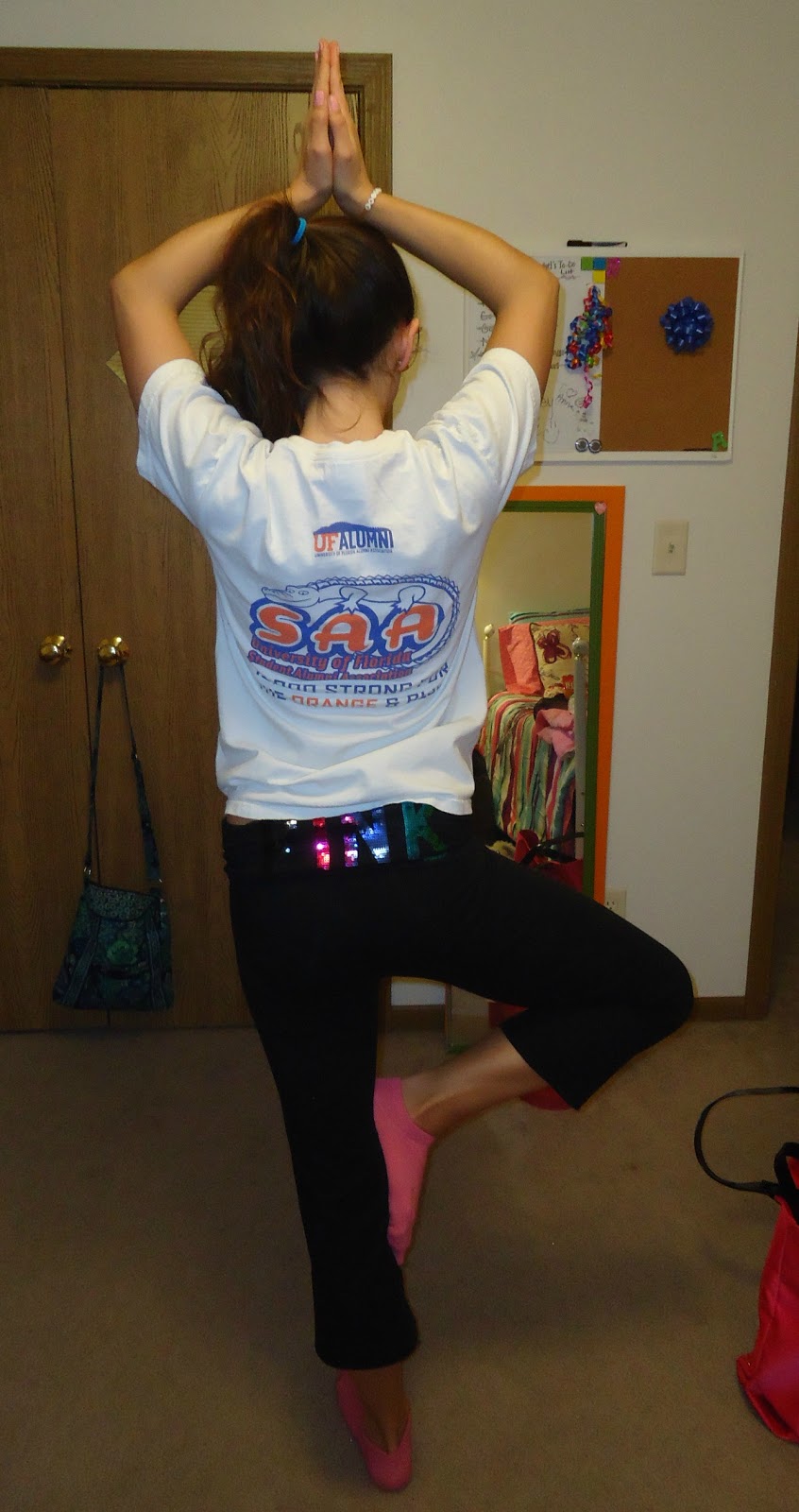 should you wear underwear with yoga pants