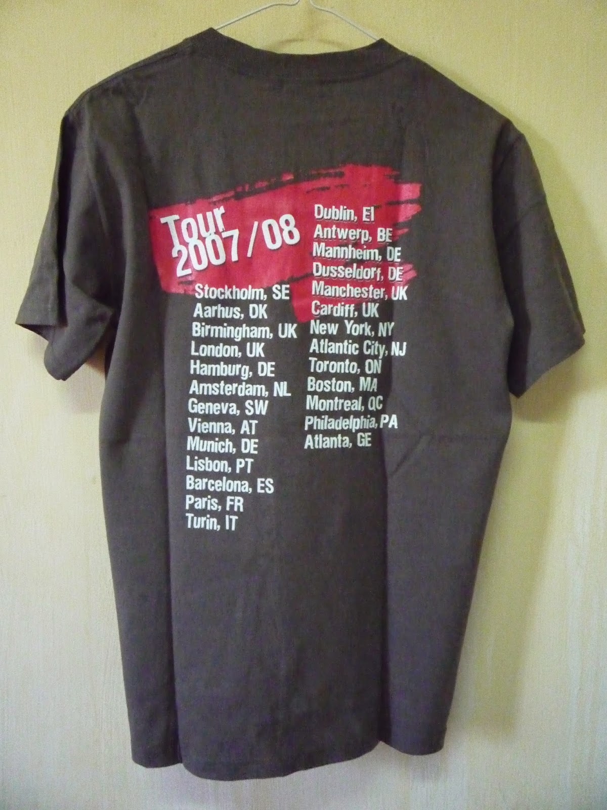 Tee Party (For Sale: Official Concert T-shirts): 6. The Police Reunion 2007-08 Tour - GBP15 (RM75)