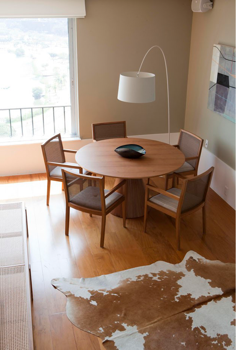 Luminárias de piso em salas de jantar e almoço veja inspirações