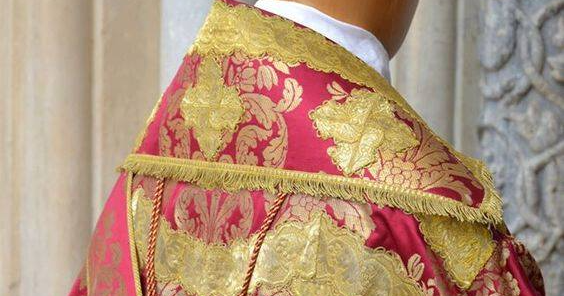 The Evolution of the Apparelled Amice: The Cappino, Collarin and ...