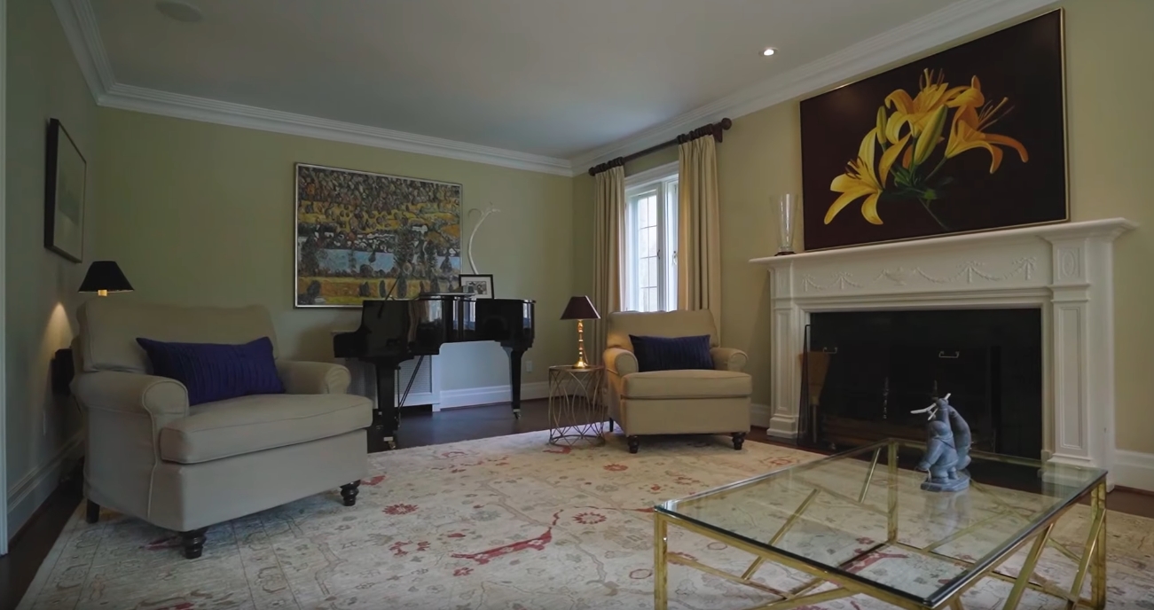 19 Photos vs. 501 Russell Hill Rd, Toronto Home Interior Design Tour