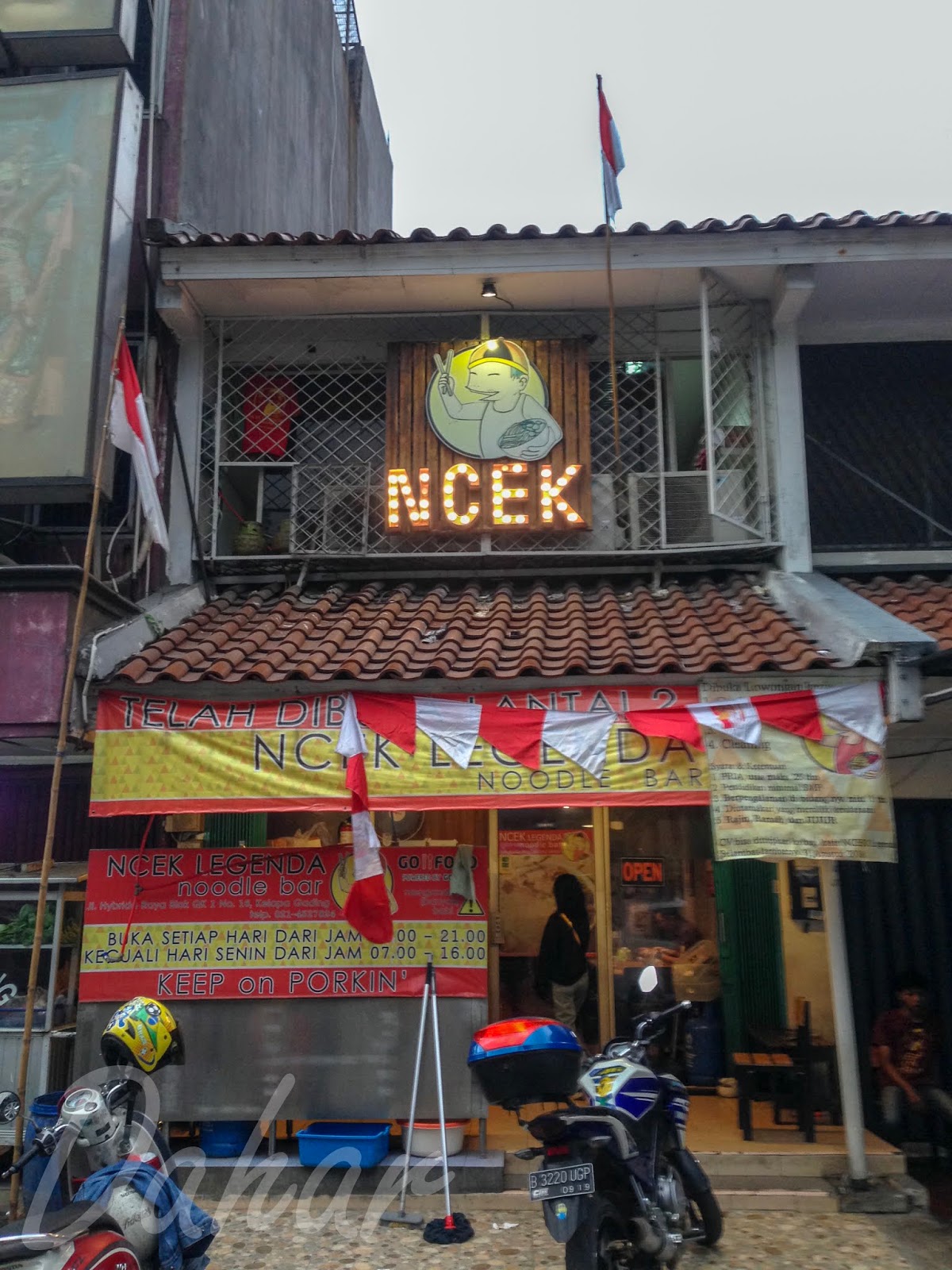 Ncek Legenda Noodle Bar, Jakarta NON HALAL